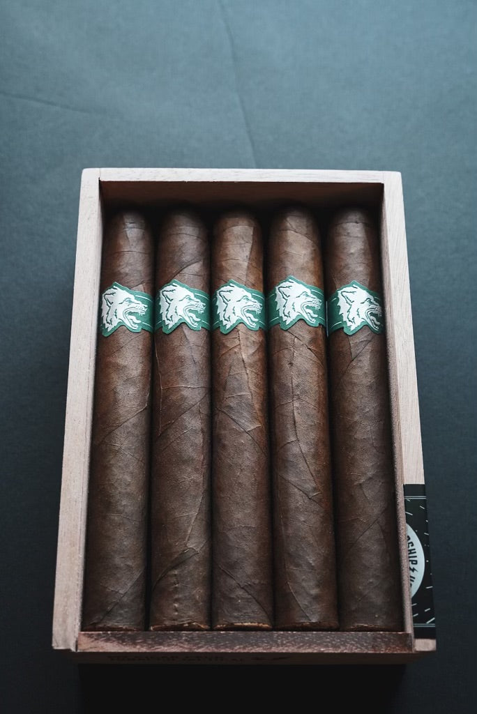 Lykos Maduro Cigars Tobacco Tactical Box